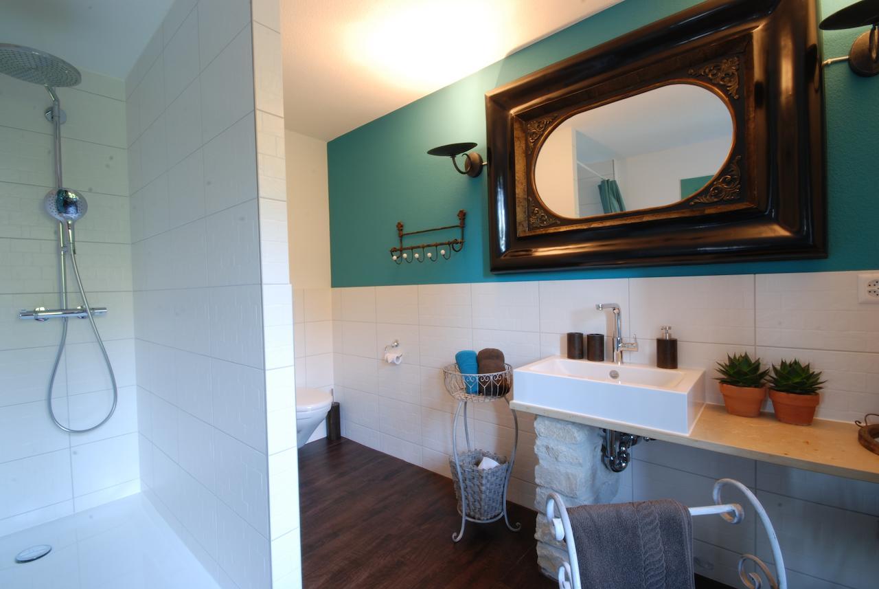 Gasthof Zum Baeren Birmenstorf Gmbh Room photo